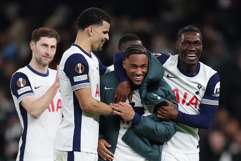 Tottenham gặp Frankfurt ở tứ kết Europa League