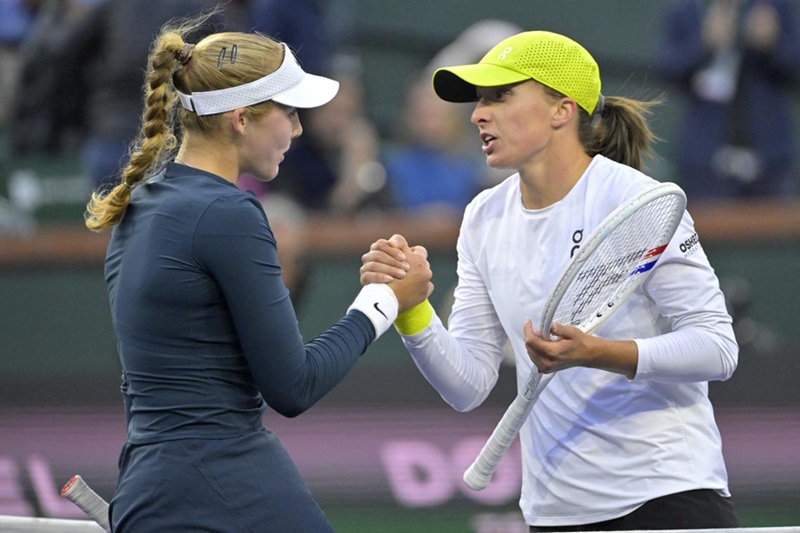 Medvedev ăn mừng với chiến thắng ở tứ kết Indian Wells