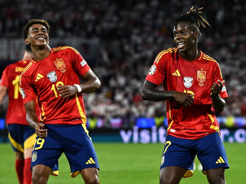 Nico Williams có mối quan hệ thân thiết với Lamine Yamal của Barcelona