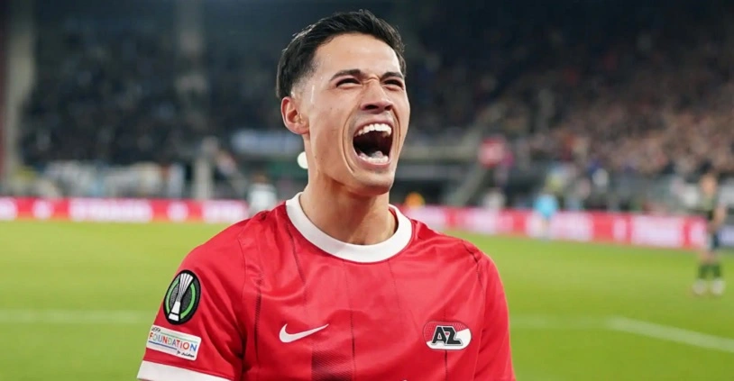 Reijnders chơi hơn 100 trận cho AZ Alkmaar